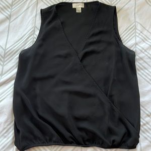 Black Sleeveless Loft Dress Shirt - medium Petite